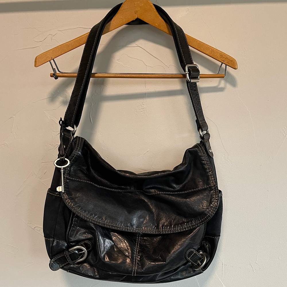 Fossil purse